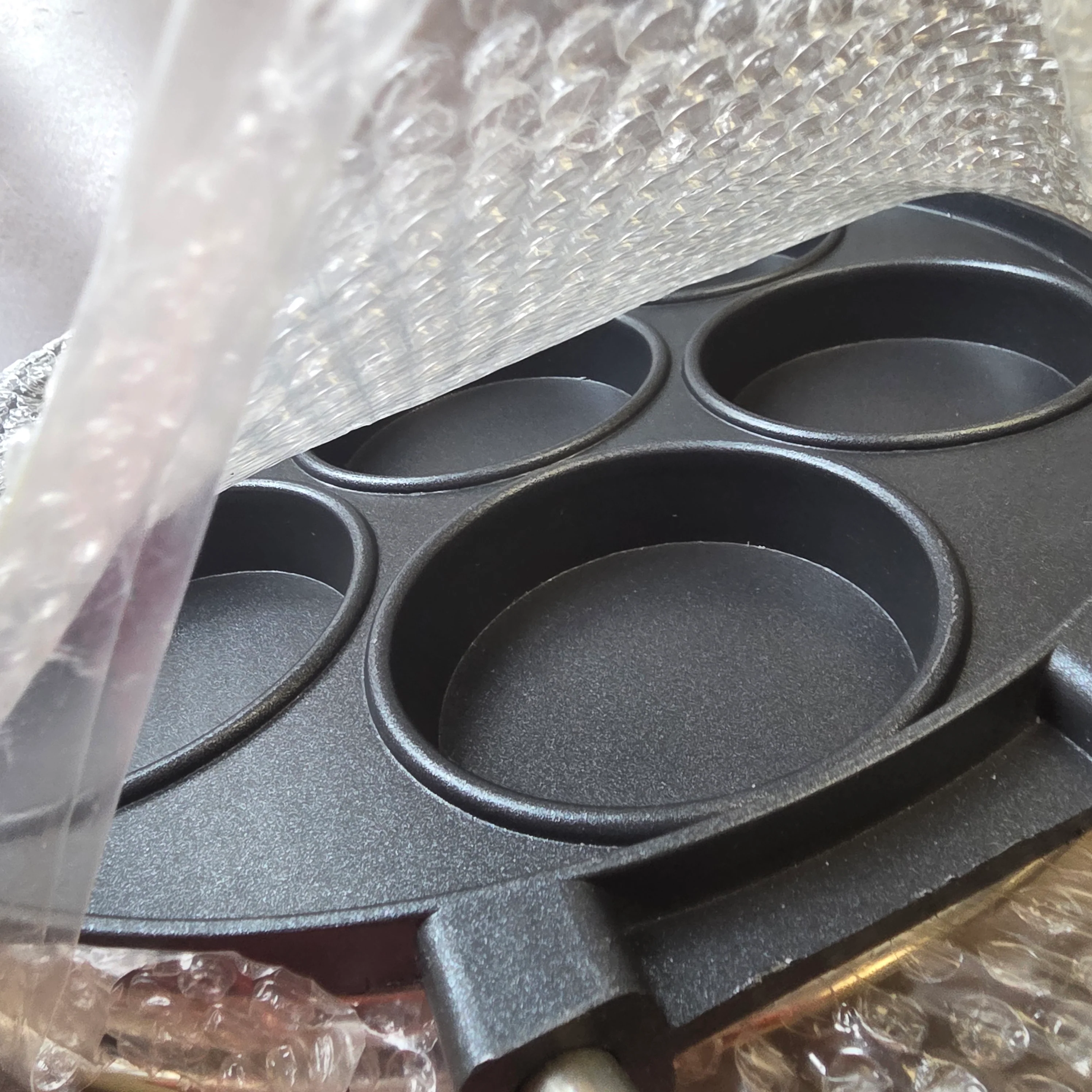 Happy Call Snack Maker Non Stick 7 Holes Kue Lumpur - Image 2