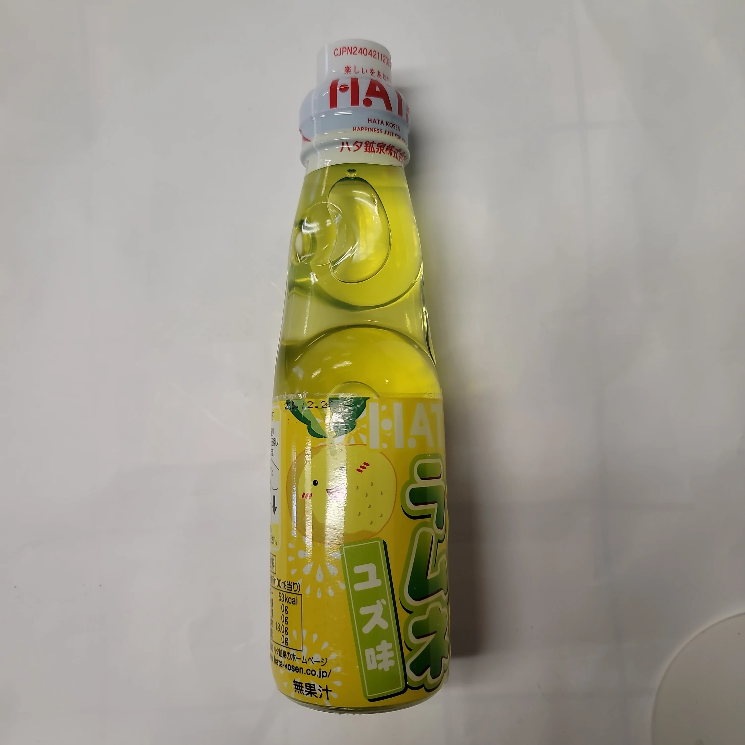 Hata Ramune Soda Yuzu Flavor 200 ml