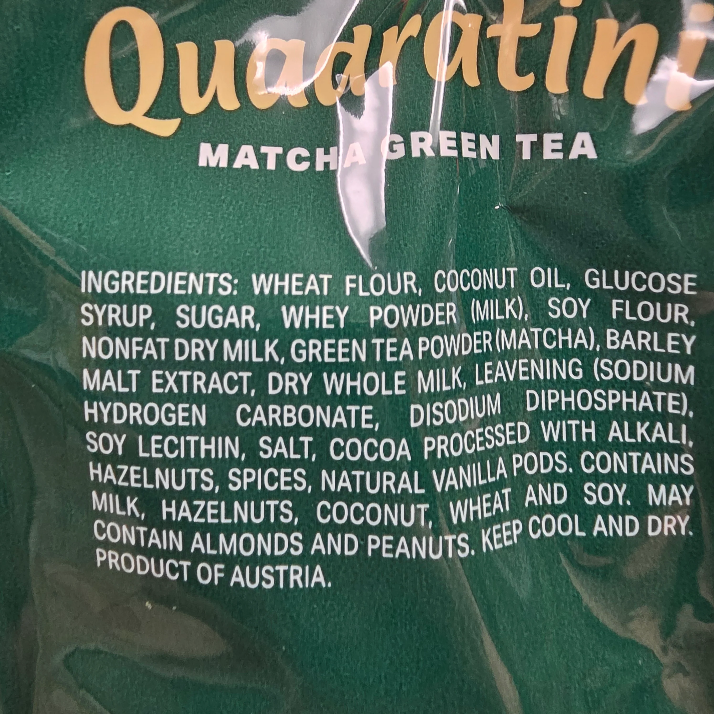 Loacker Quadratini Matcha Green Tea Bite Size Wafer 7.76 Oz (220 g) - Image 3