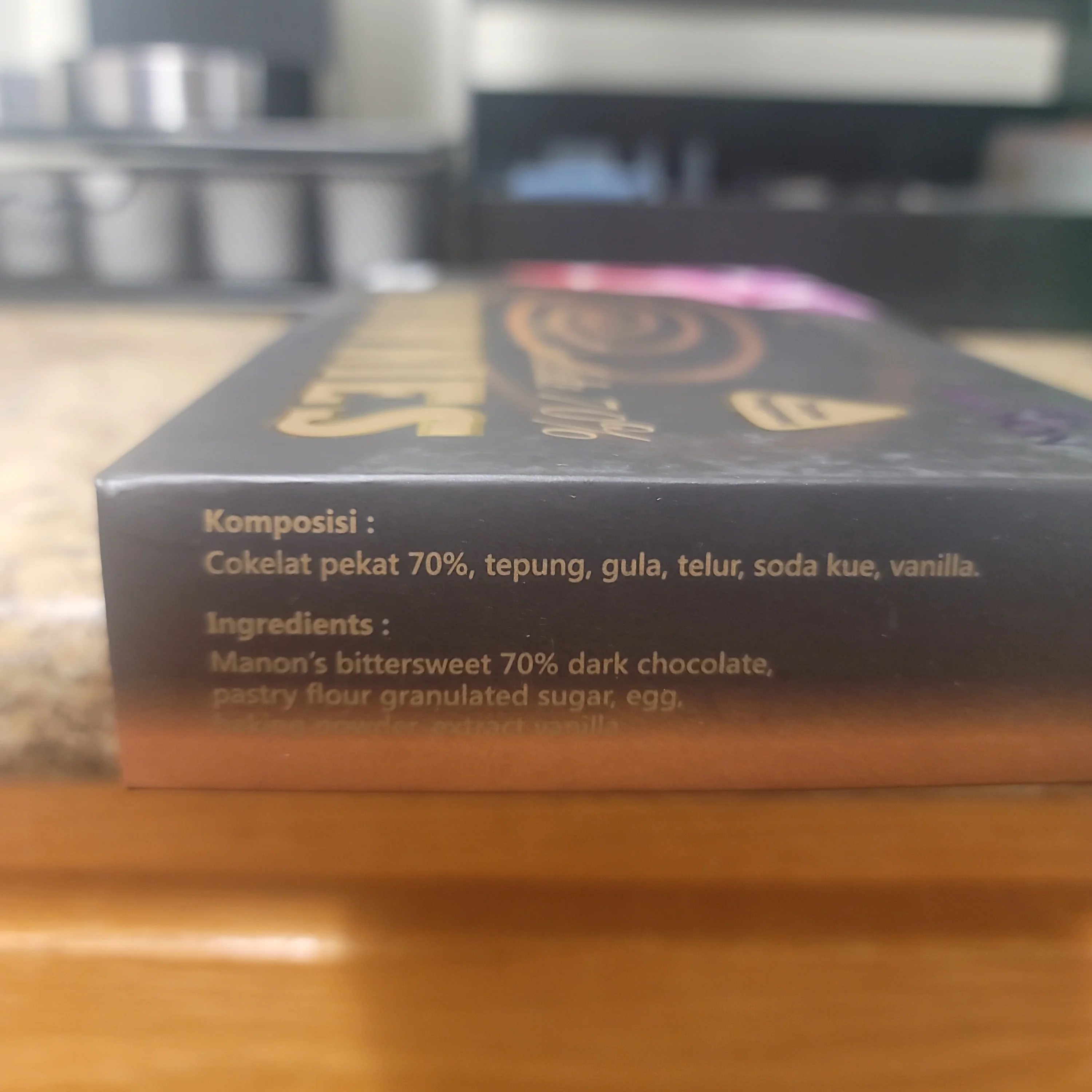Manon Brownies Dark Chocolate Almond 350 g - Image 2